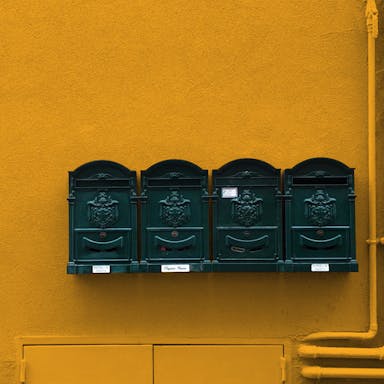Ambra Pittura #F0AC46 - vernice-wall-paint-interiors-ambra-9