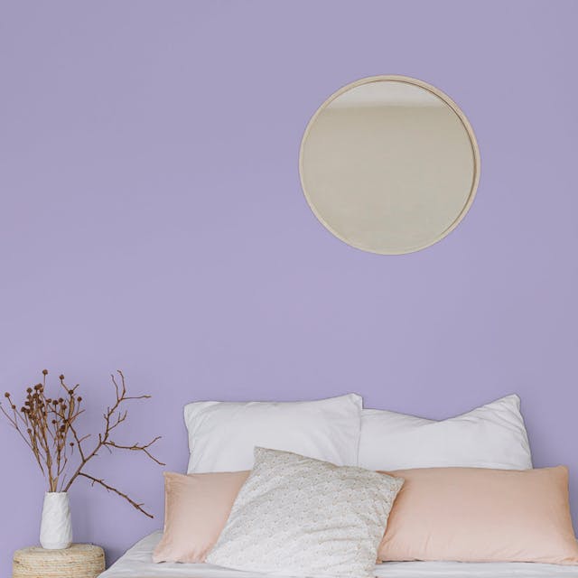 Viola Chiaro Pittura #B8B3D5 - vernice-wall-paint-interiors-light-purple-1