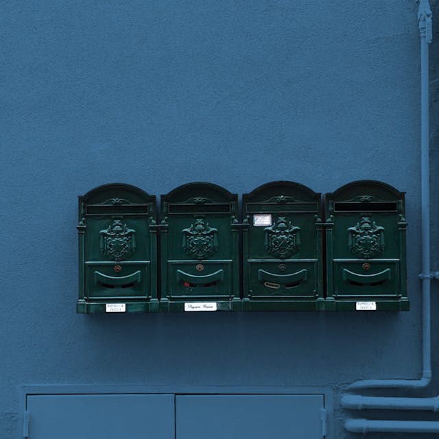 Savoy Blue Paint Color #51769D - vernice-wall-paint-interiors-savoy-blue-9